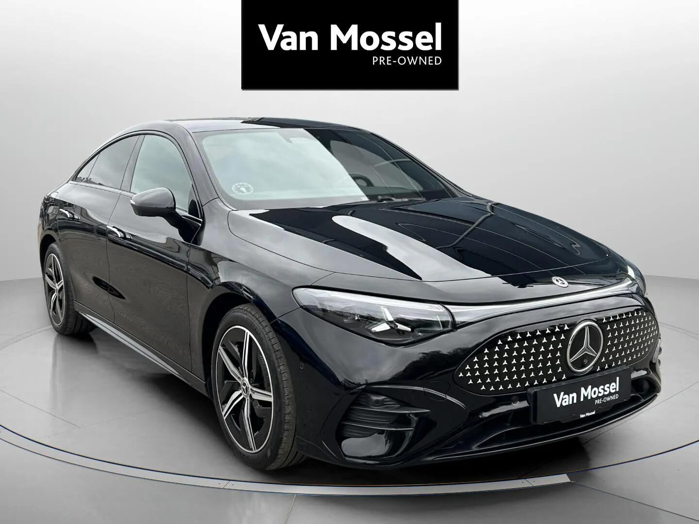 Sort Mercedes CLA250+ fra 2025