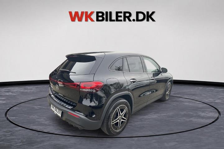 Sort Mercedes EQA250+ fra 2023