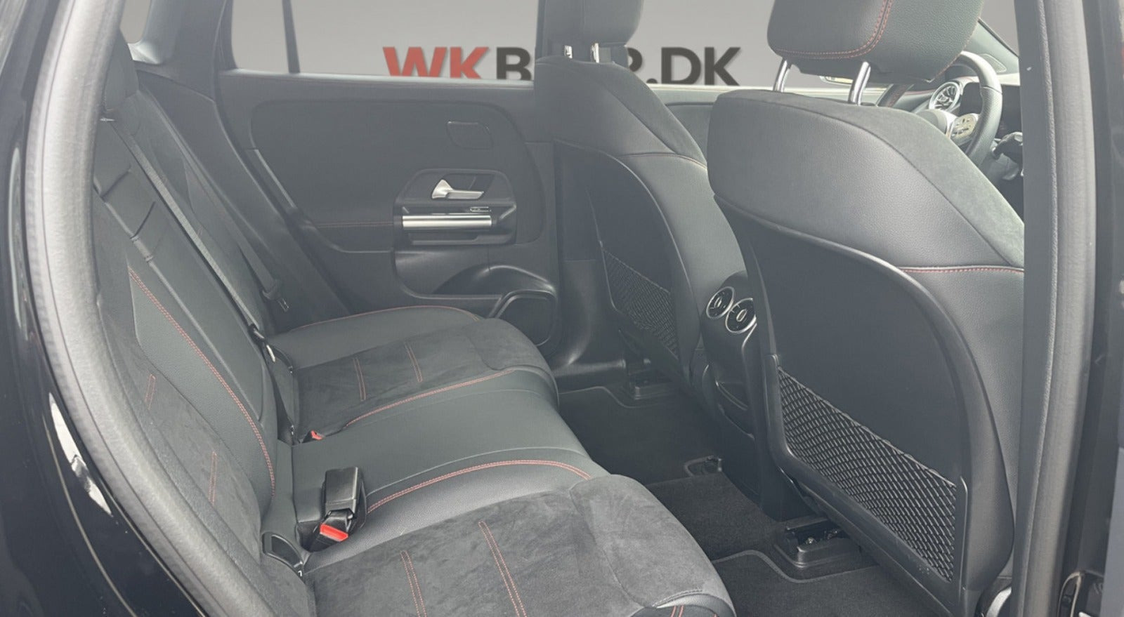 Sort Mercedes EQA250+ fra 2023