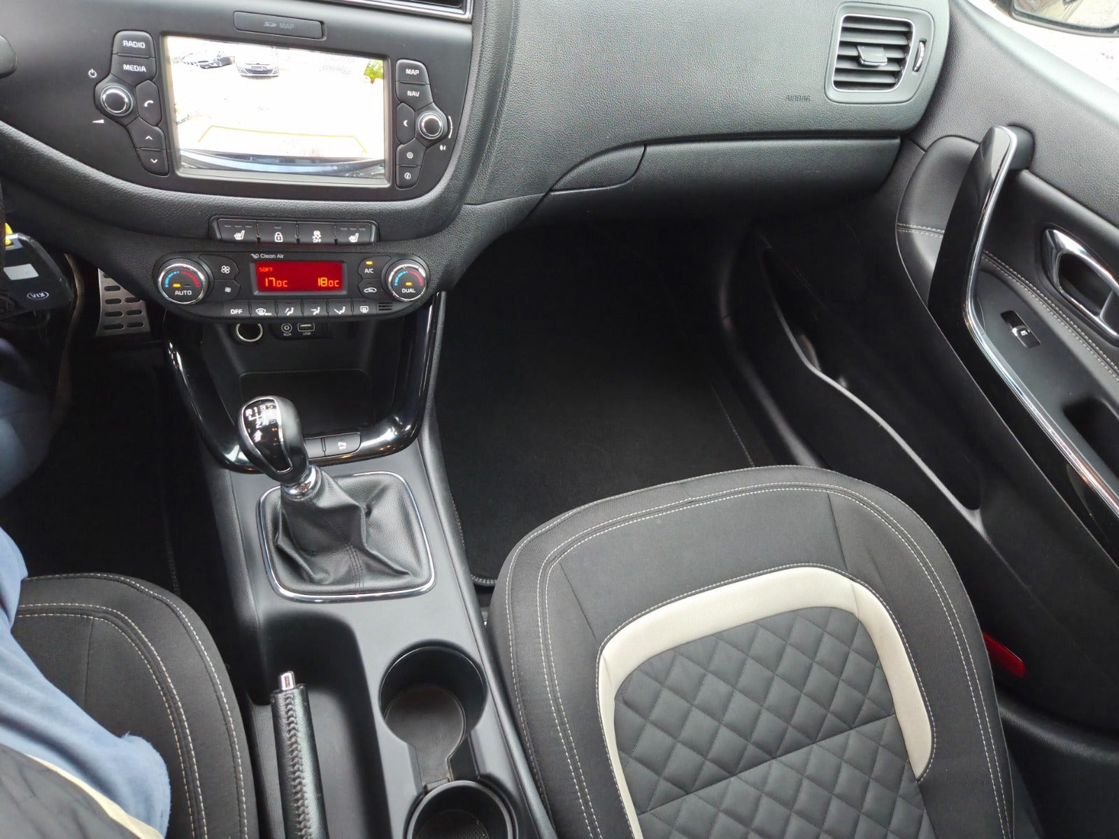 Sort Kia Ceed fra 2016