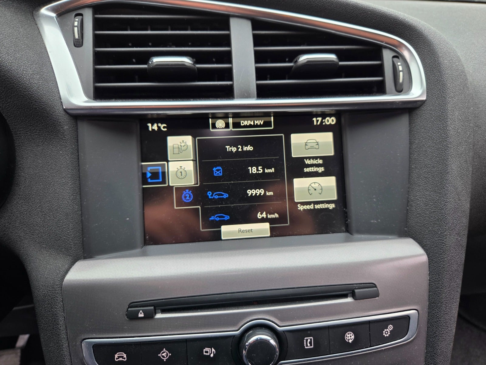 Grå Citroën C4 fra 2017