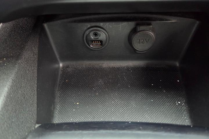 Grå Citroën C4 fra 2017