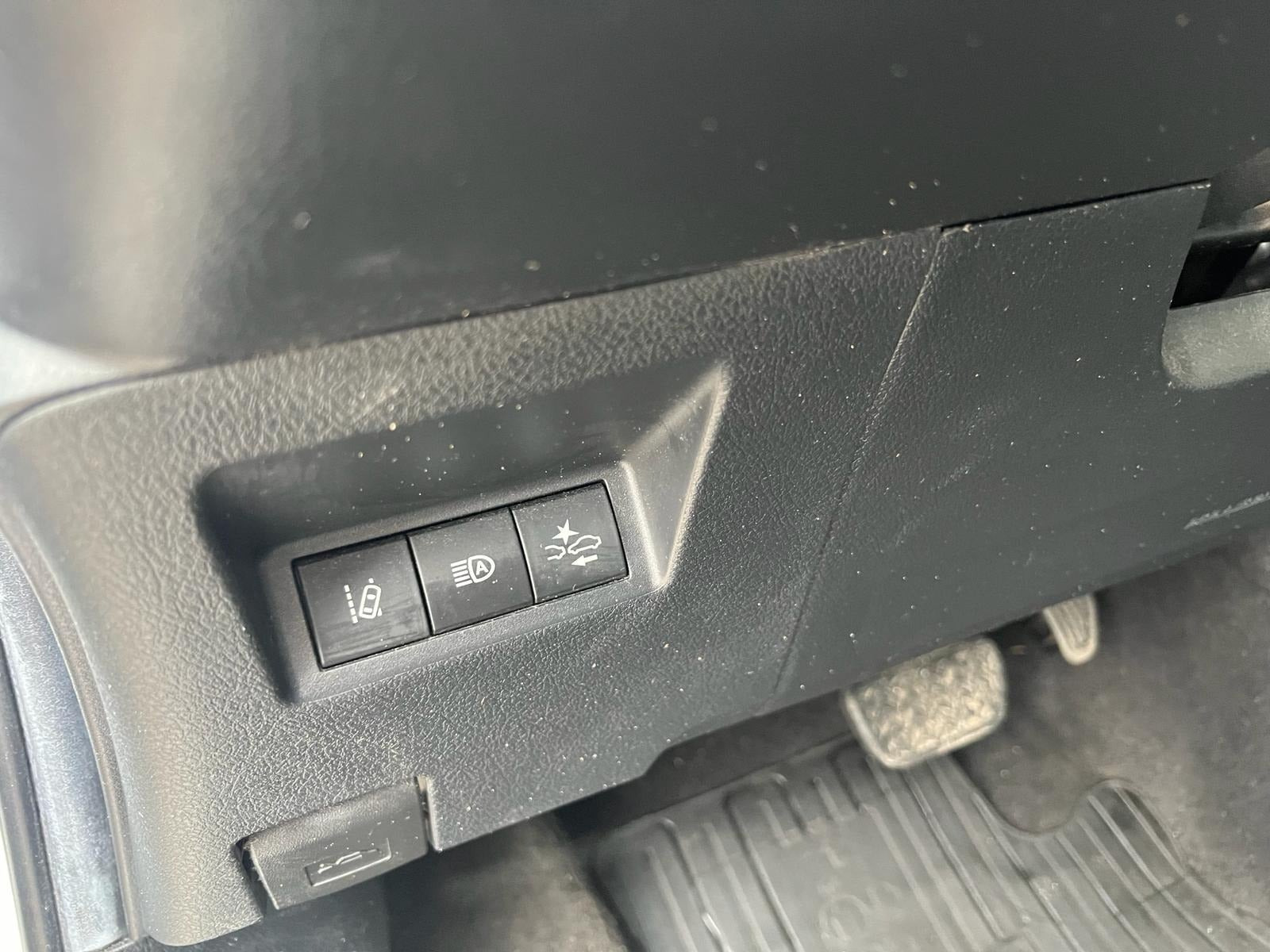 Hvid Toyota Yaris fra 2018
