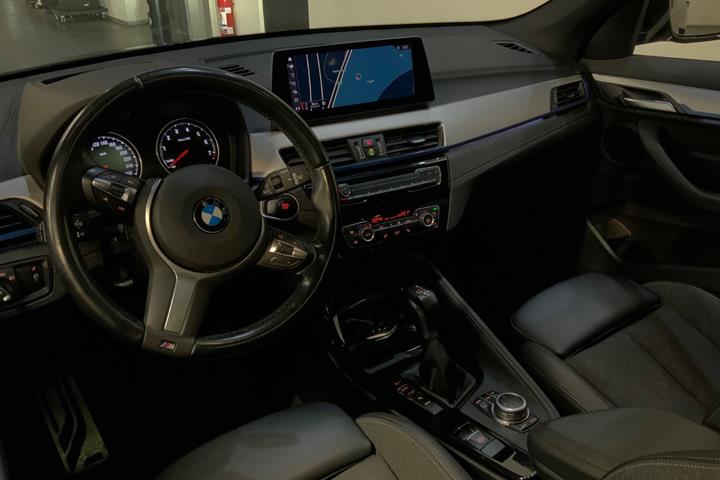 Sort BMW X1 fra 2021