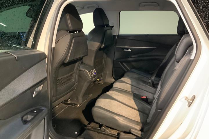 Hvid Peugeot 5008 fra 2019