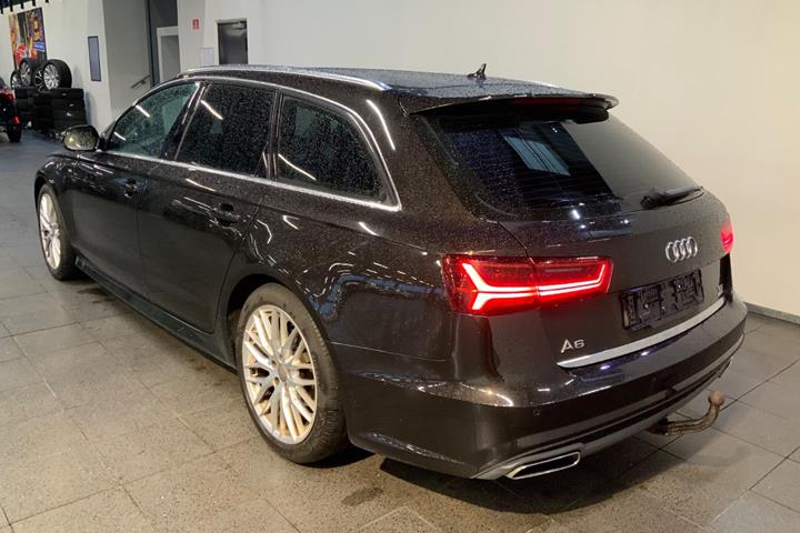Sort Audi A6 fra 2016