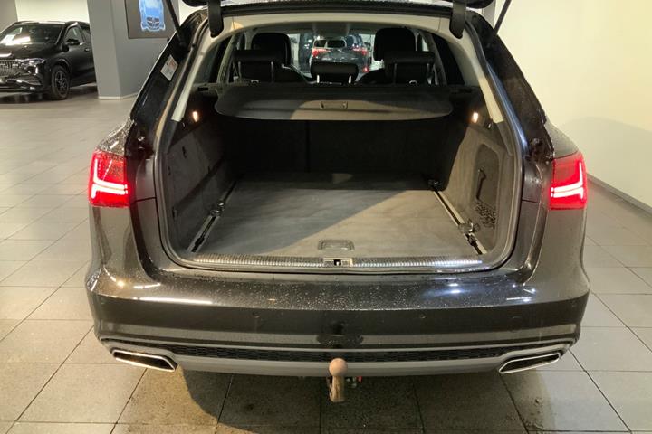 Sort Audi A6 fra 2016