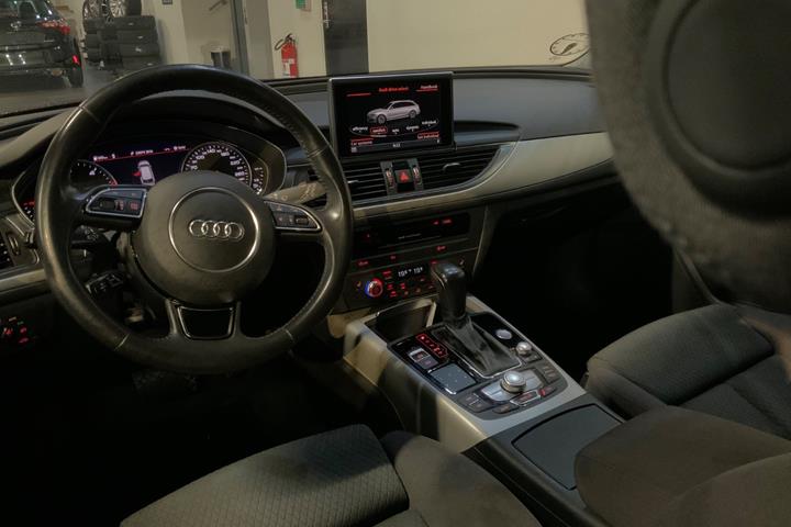 Sort Audi A6 fra 2016