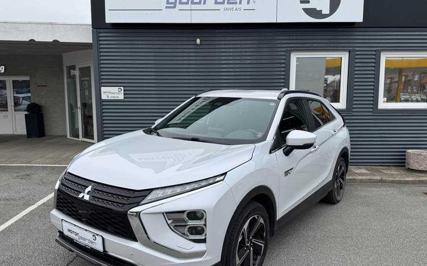 Mitsubishi Eclipse Cross 2,4 PHEV Invite CVT 4WD