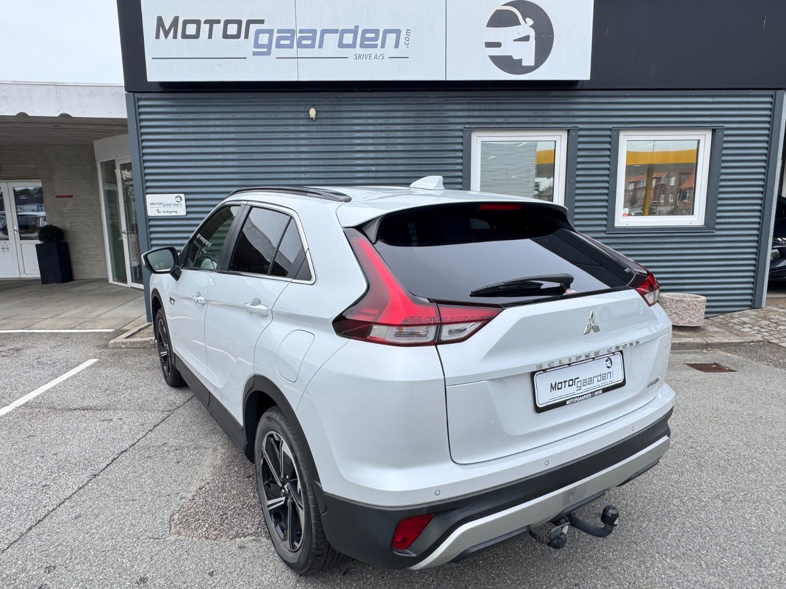 Hvid Mitsubishi Eclipse Cross fra 2021