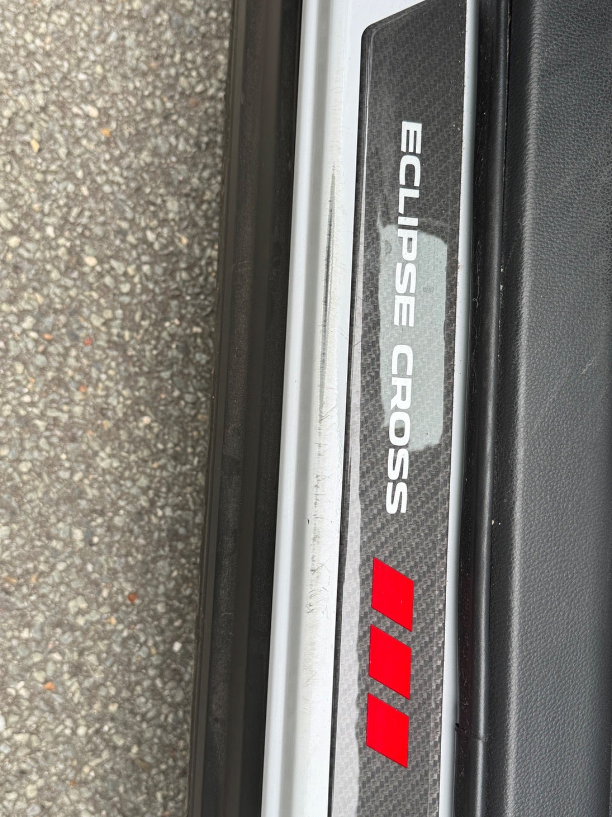 Hvid Mitsubishi Eclipse Cross fra 2021