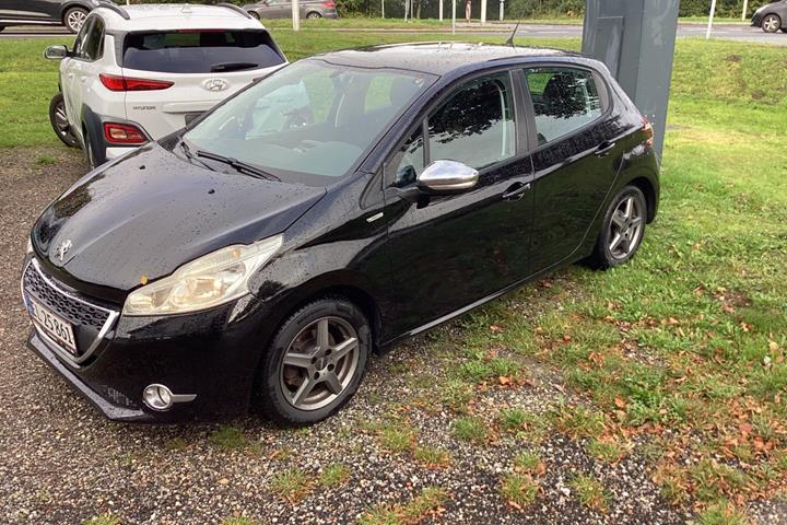 undefined Peugeot 208 fra 2013