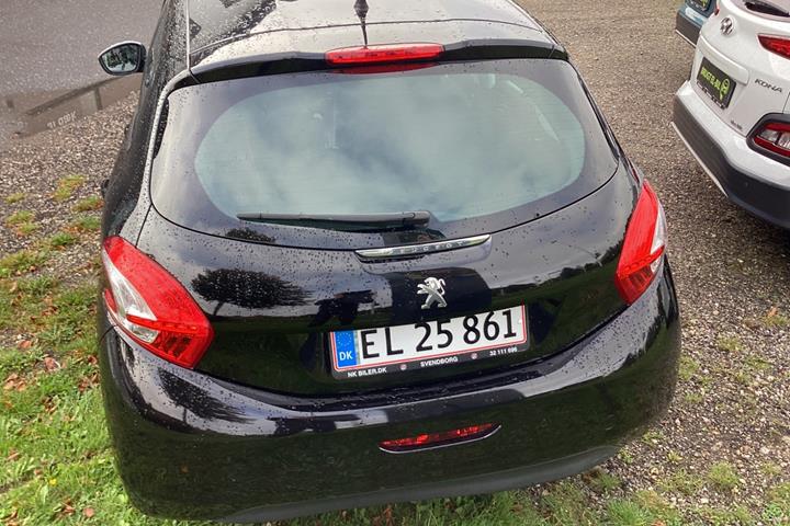 undefined Peugeot 208 fra 2013