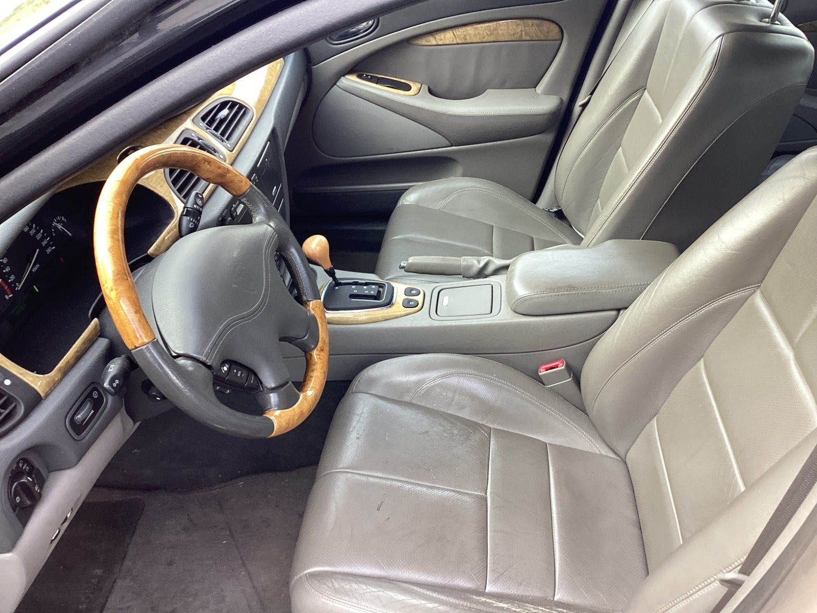 undefined Jaguar S-Type fra 2001