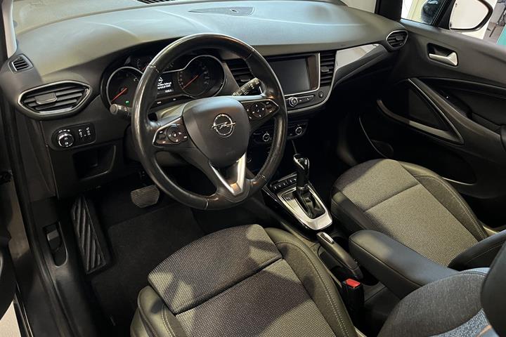Sort Opel Crossland fra 2021