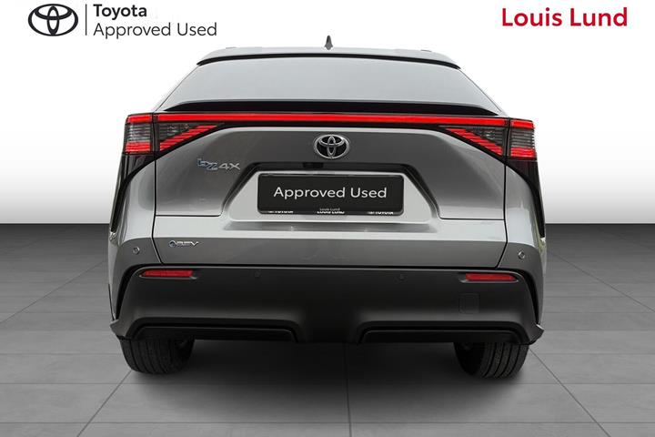 undefined Toyota BZ4X fra 2026