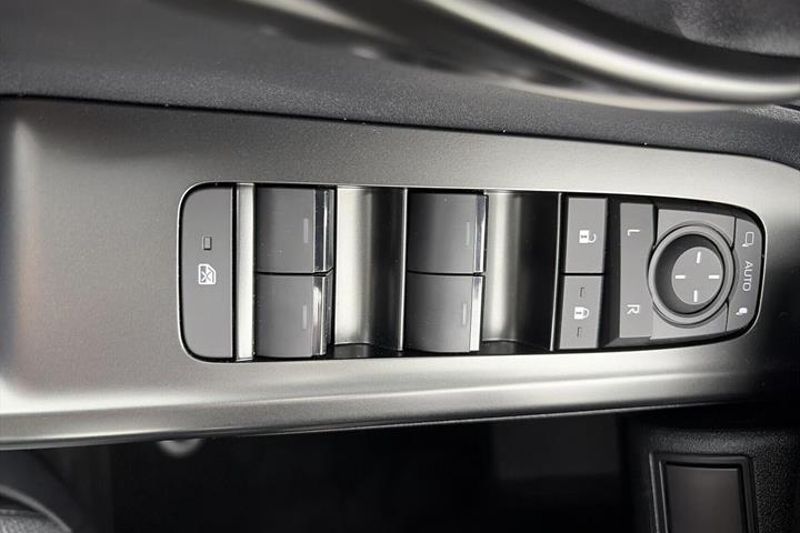 undefined Toyota BZ4X fra 2026