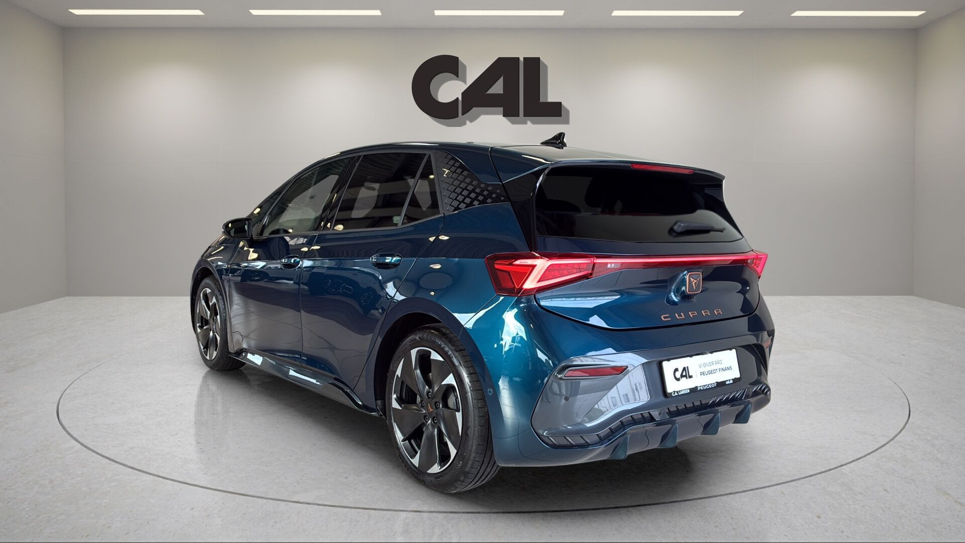 Blå Cupra Born fra 2024