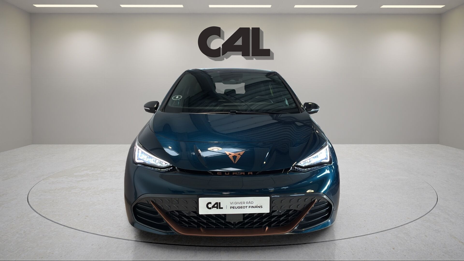 Blå Cupra Born fra 2024