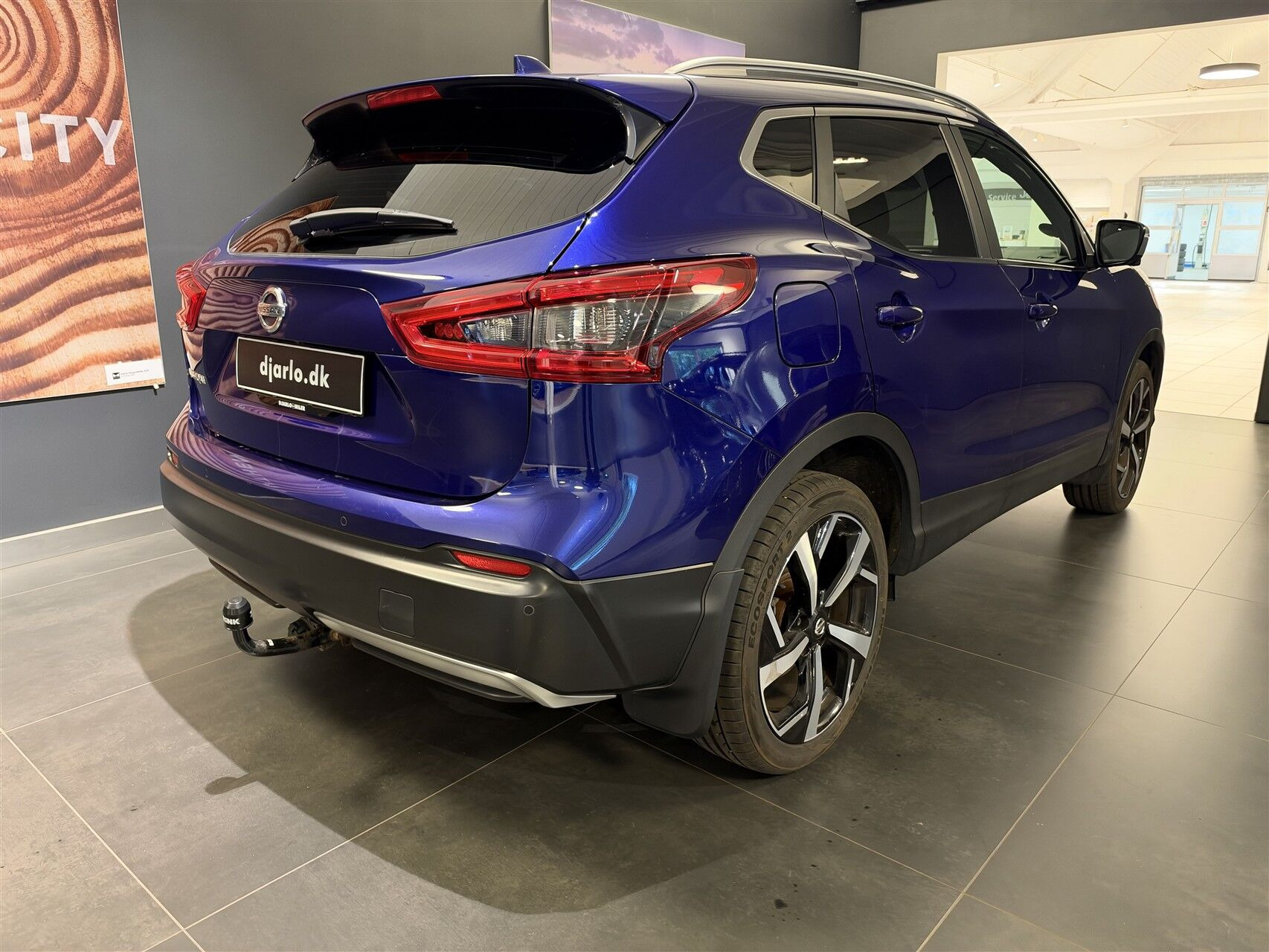 Blå Nissan Qashqai fra 2019