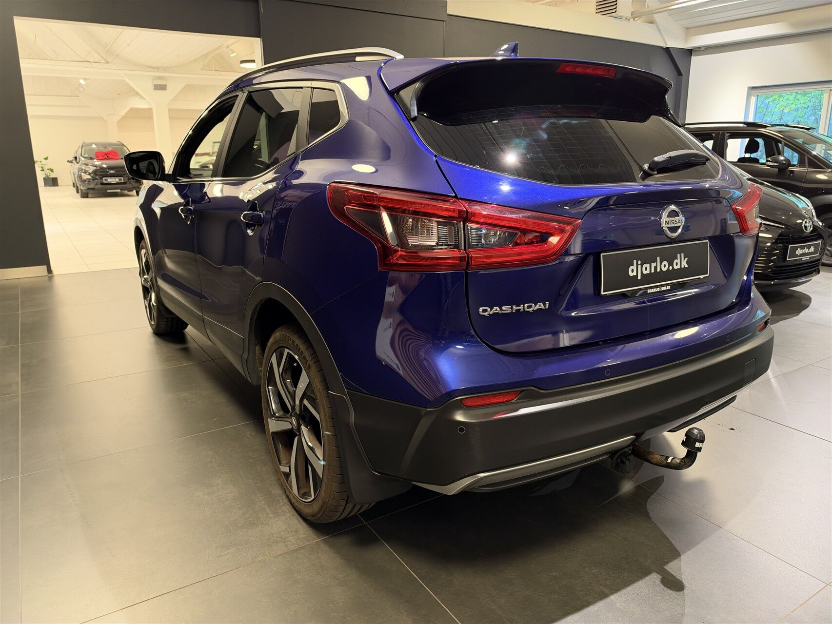 Blå Nissan Qashqai fra 2019