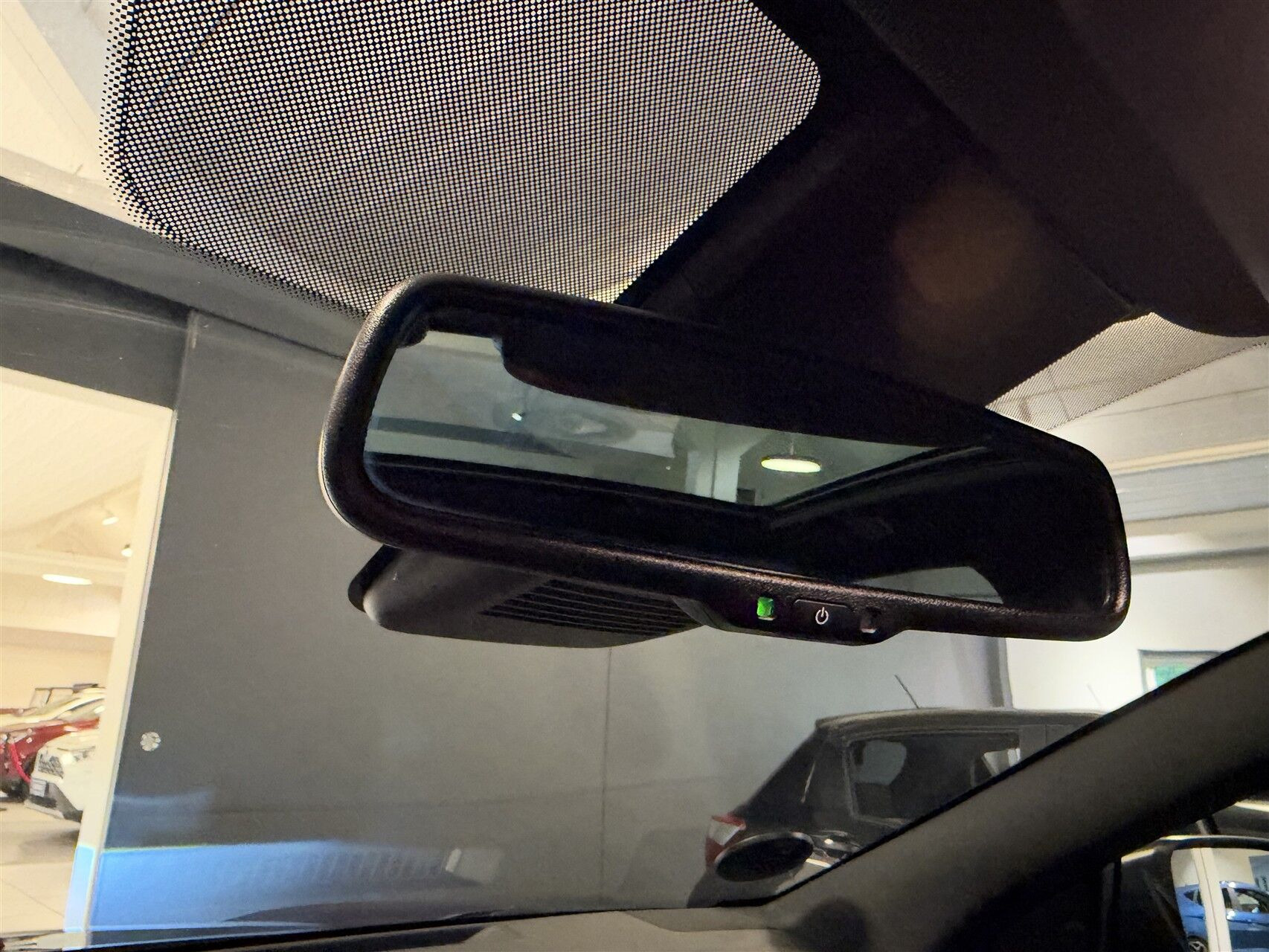 Blå Nissan Qashqai fra 2019