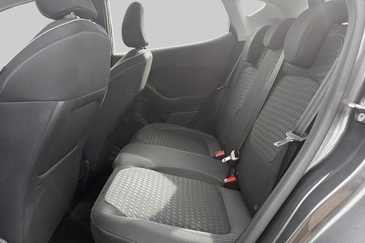 Grå Ford Fiesta fra 2018