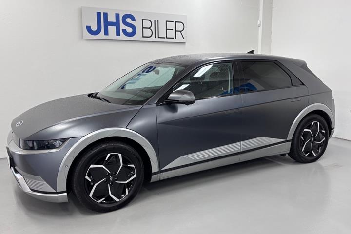 Grå Hyundai Ioniq 5 fra 2024