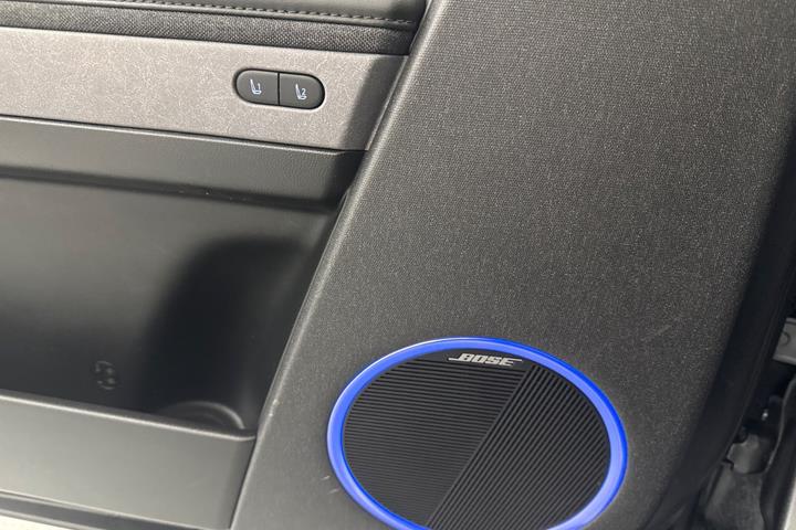 Grå Hyundai Ioniq 5 fra 2024