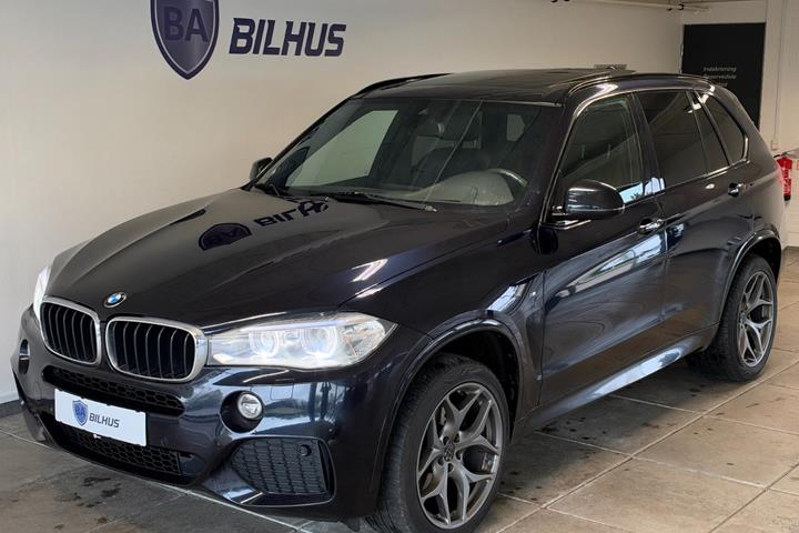 Sort BMW X5 fra 2013
