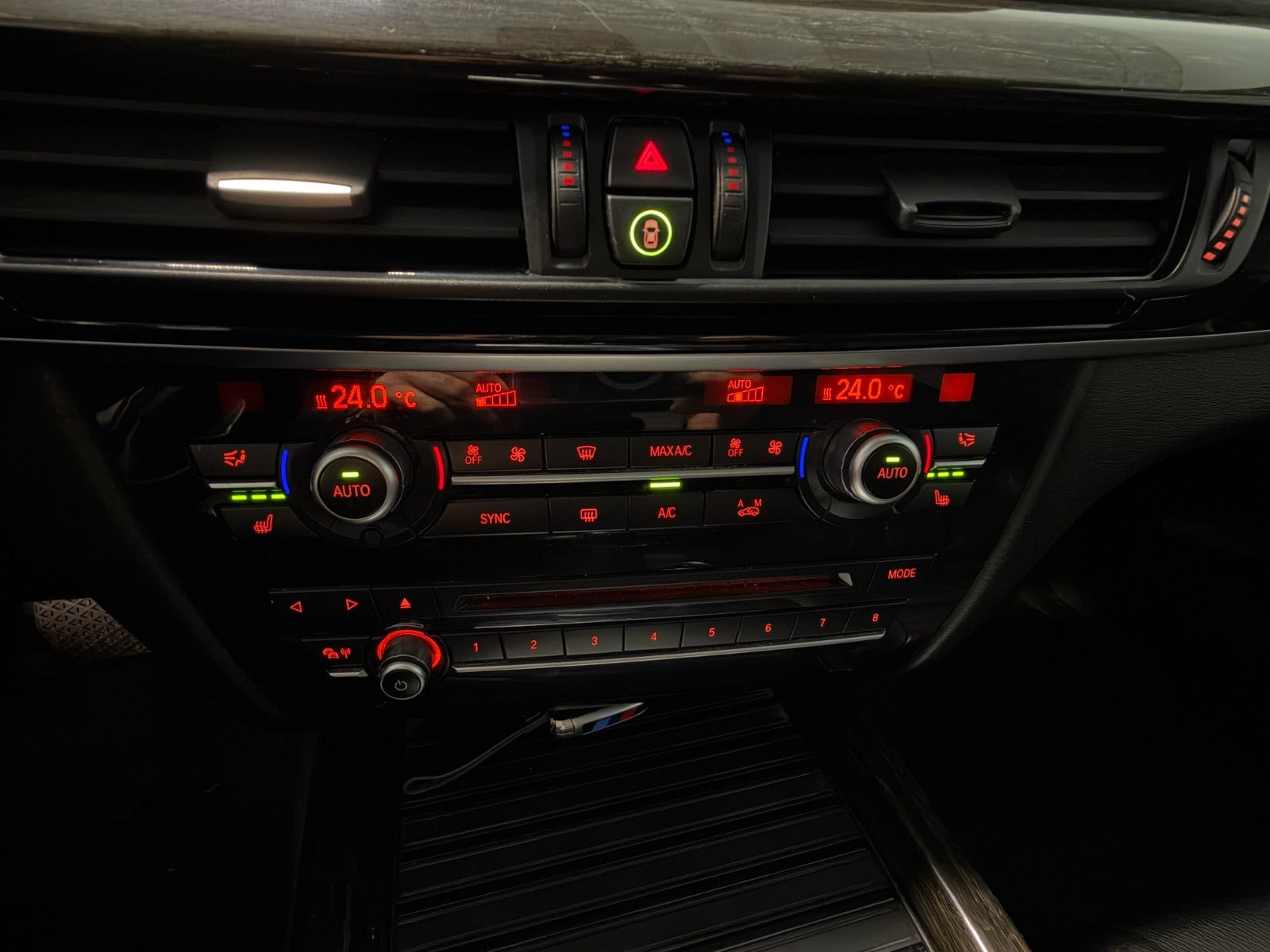 Sort BMW X5 fra 2013