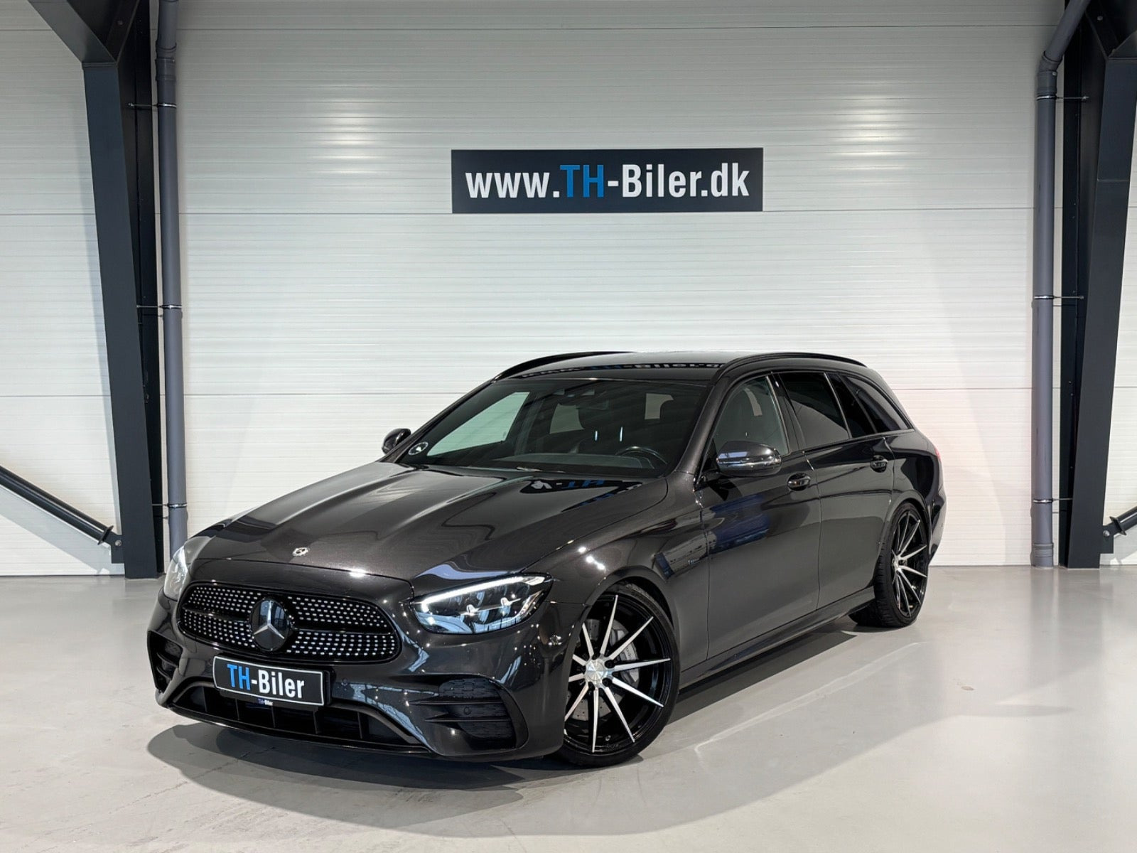 Mercedes E300 de 2,0 AMG Line stc. aut.