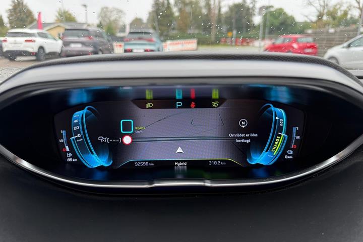 Sort Peugeot 3008 fra 2020