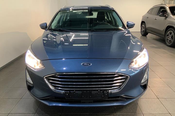 Blå Ford Focus fra 2019