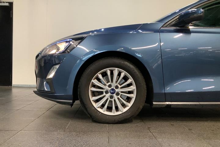Blå Ford Focus fra 2019