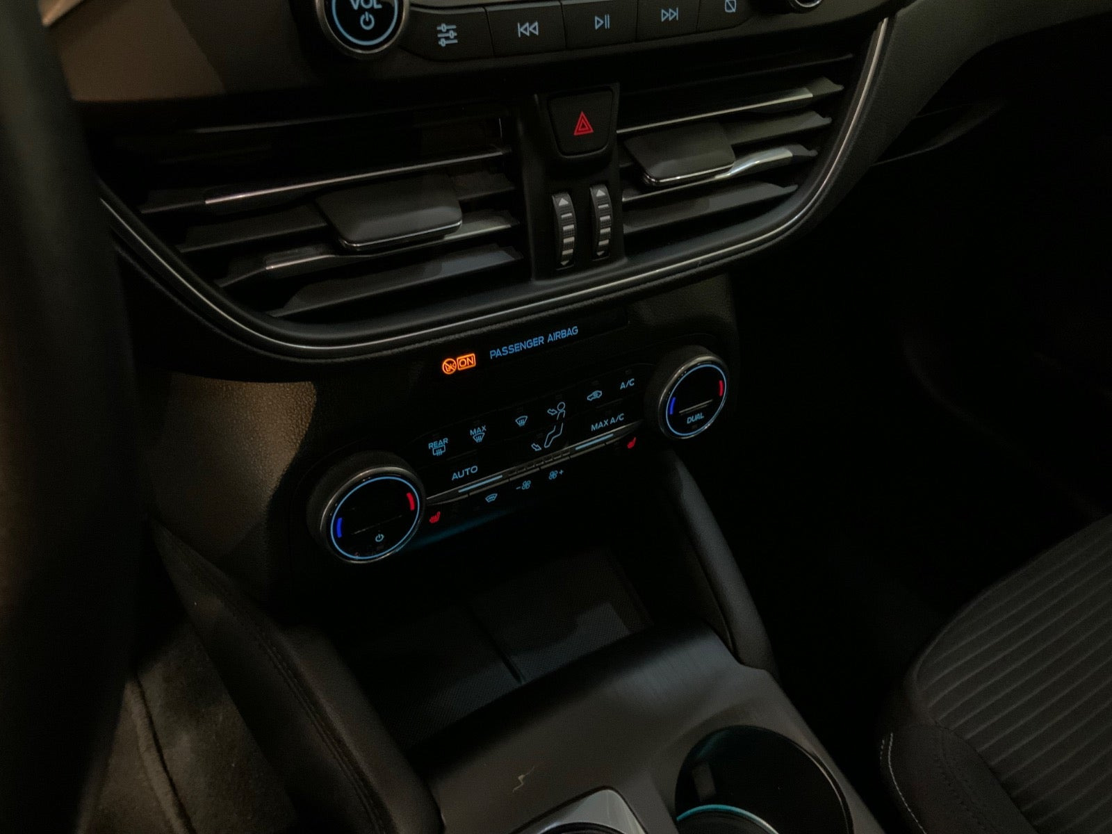 Blå Ford Focus fra 2019