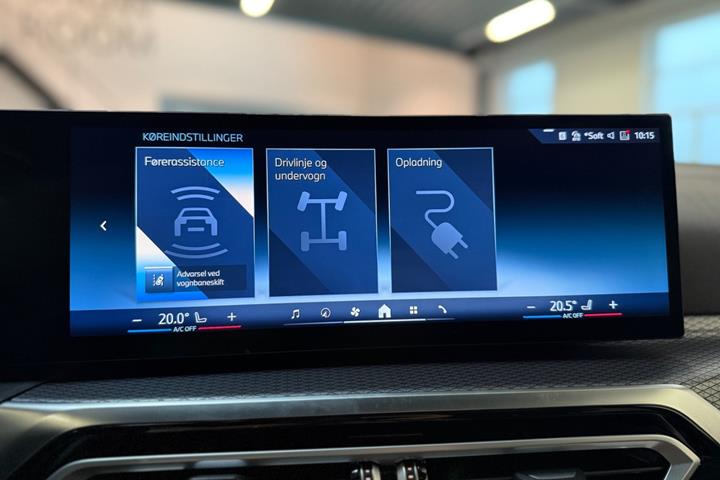 Hvid BMW i4 fra 2024