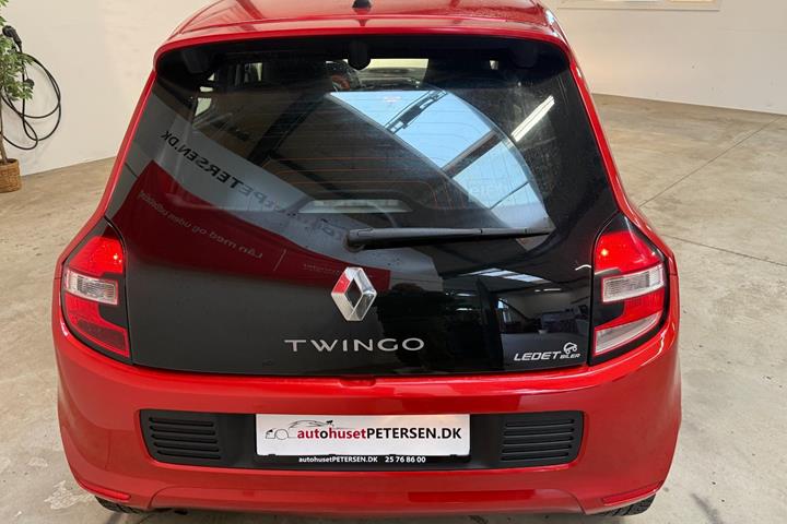 Orange Renault Twingo fra 2017