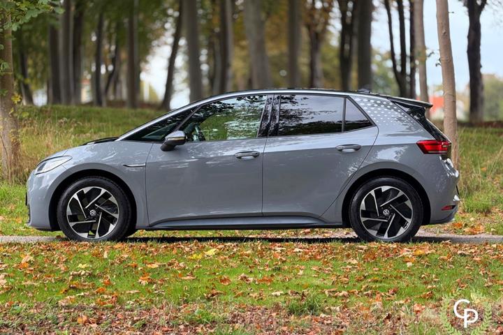 Grå VW ID.3 fra 2021