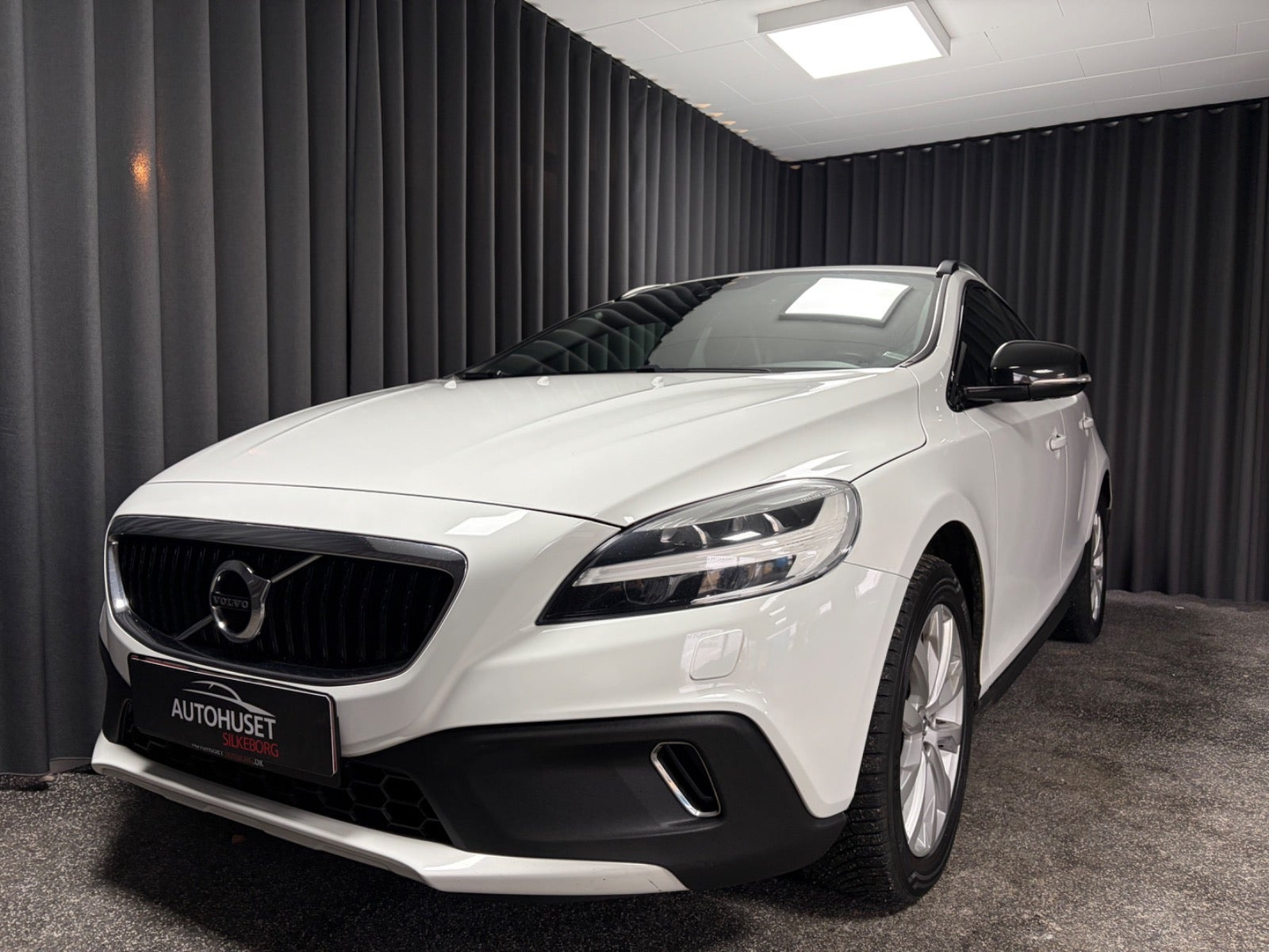 Volvo V40 1,5 T3 152 Momentum aut.