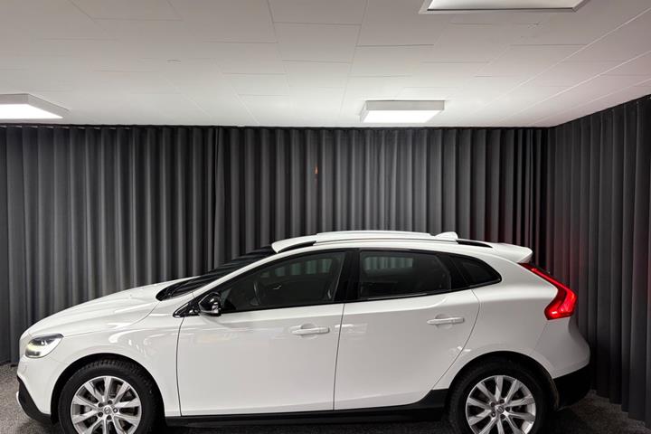 undefined Volvo V40 fra 2019