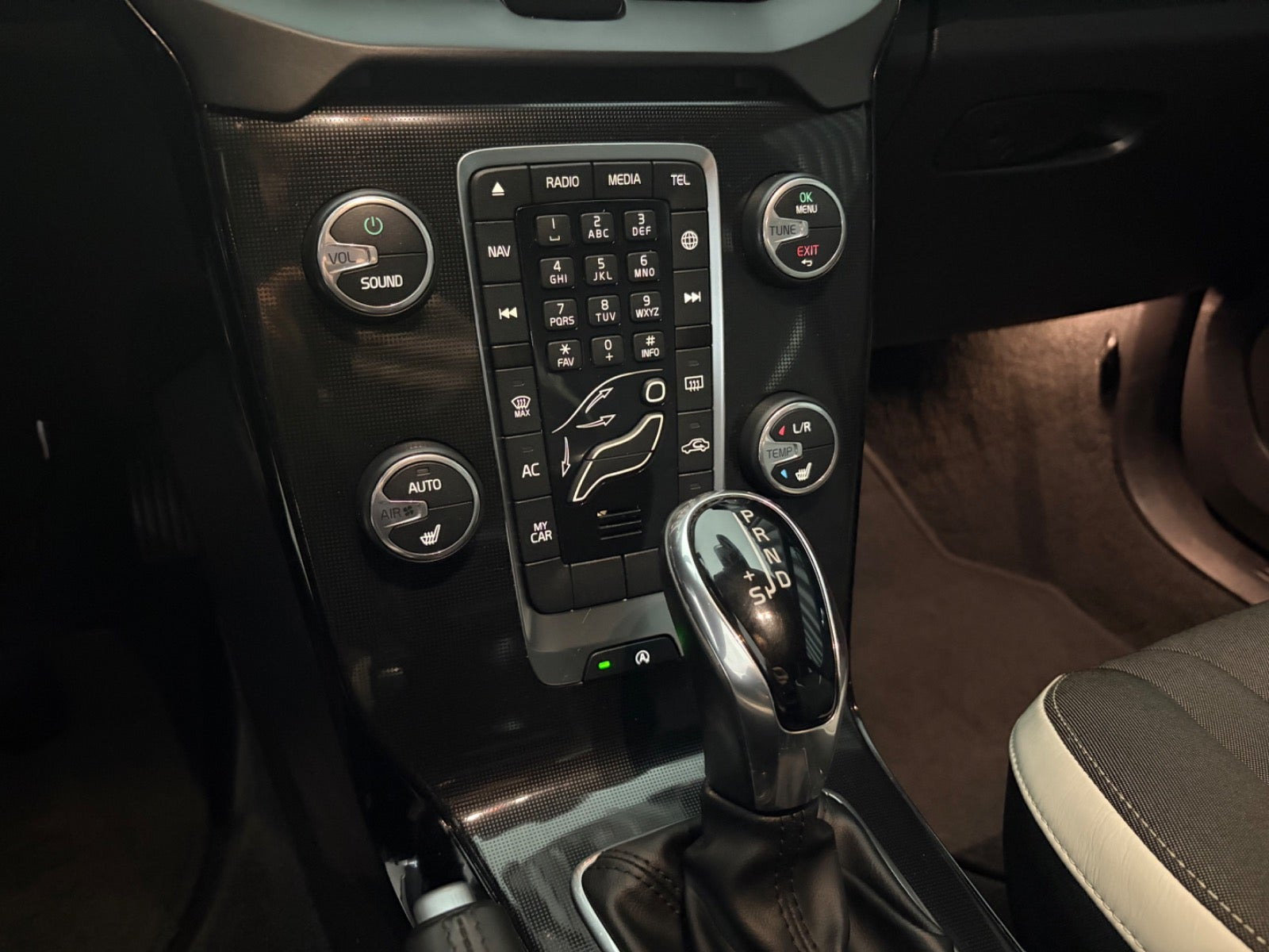 undefined Volvo V40 fra 2019