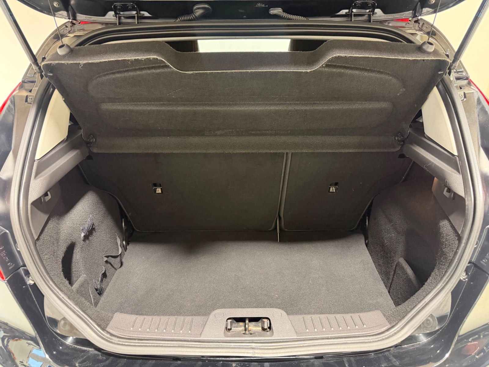 Sort Ford Fiesta fra 2015
