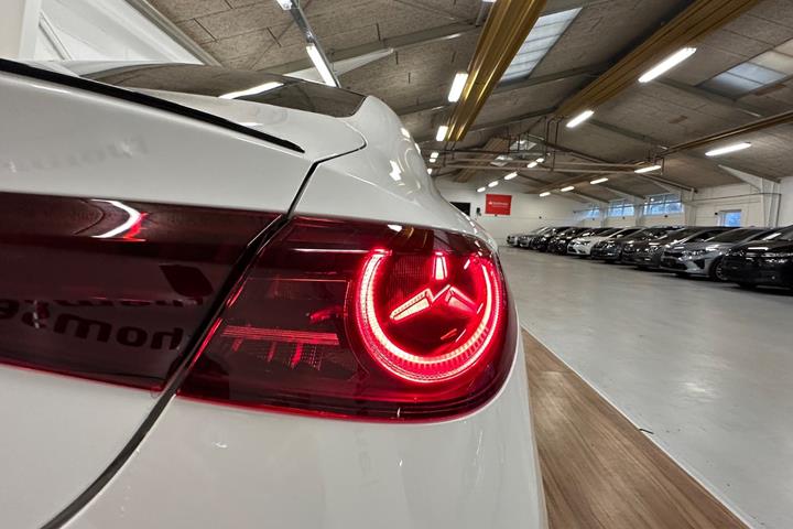 Grøn Mercedes CLA250+ fra 2025