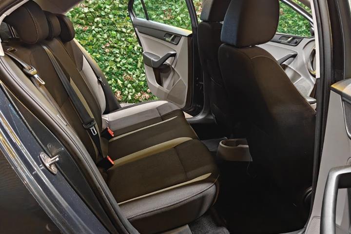 undefined Skoda Rapid fra 2014