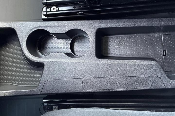 Hvid Renault Kangoo fra 2025