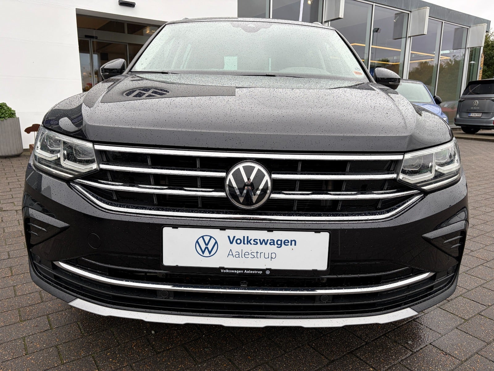 Sort VW Tiguan fra 2021