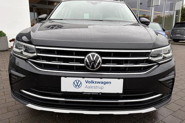 Sort VW Tiguan fra 2021