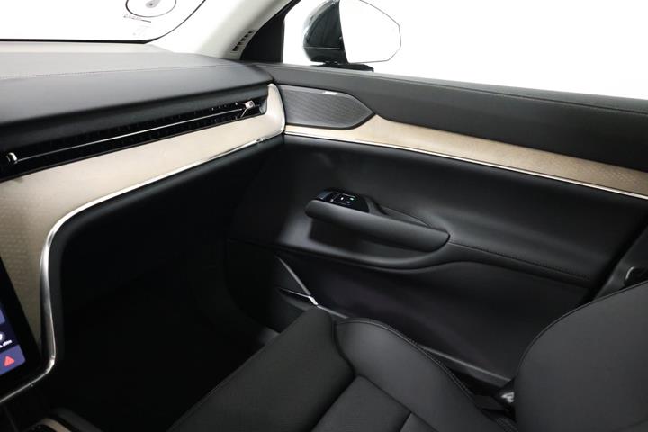 Grå Volvo EX90 fra 2026