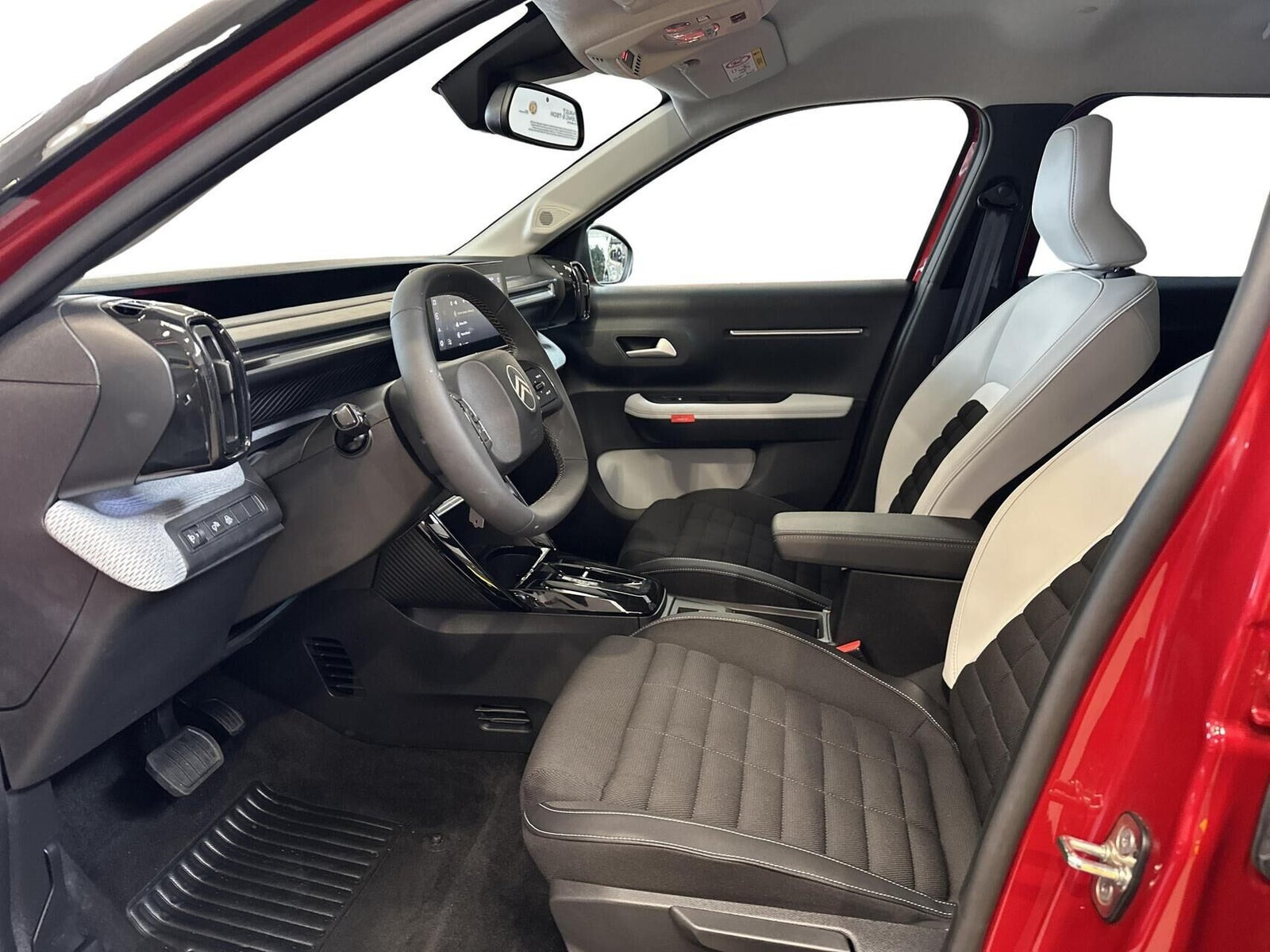 Rød Citroën e-C3 Aircross fra 2025